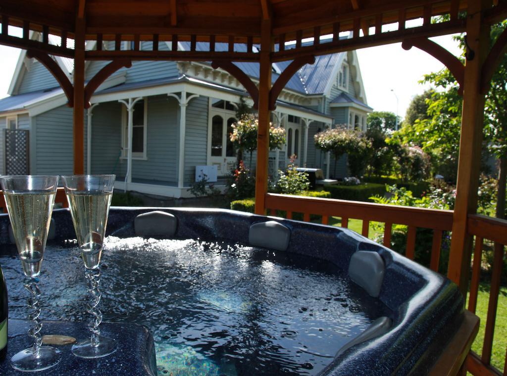 Lilac Rose Boutique Bed And Breakfast Christchurch Dış mekan fotoğraf